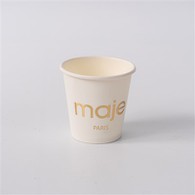 Cupáin Páipéir In-bhithmhillte